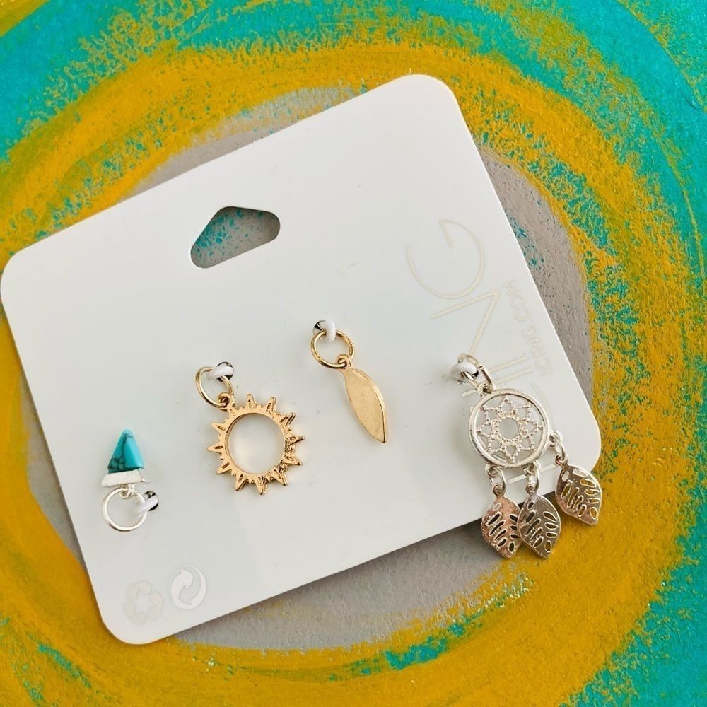 FREE WITH PURCHASE ICING Gold Tone Boho Tassel Minimalist Charms